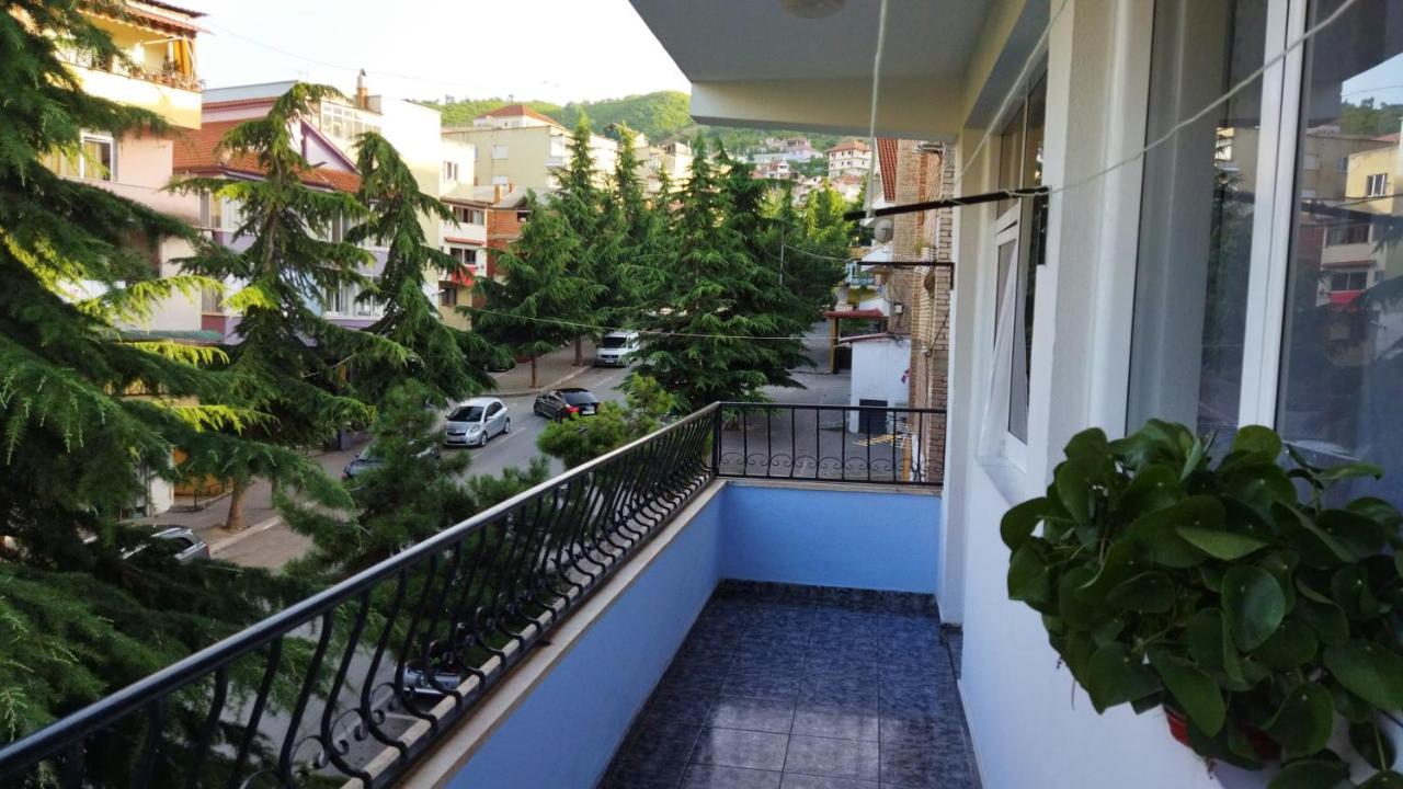 Levi Apartment Pogradec Exterior photo