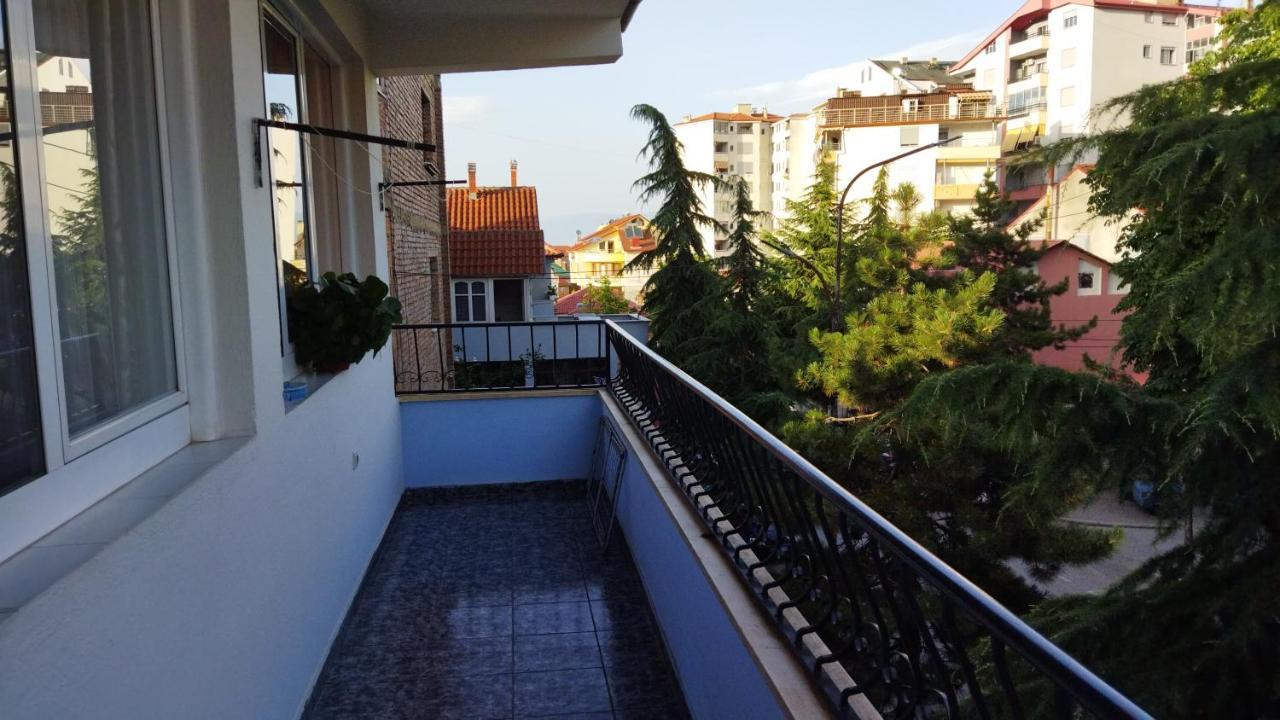 Levi Apartment Pogradec Exterior photo